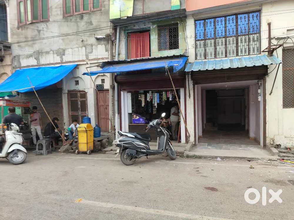 Two Floor Shop at Khuldabad  on Old G.T.Road near Khusrobagh