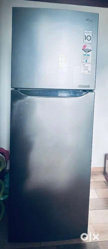 LG 260L double door fridge