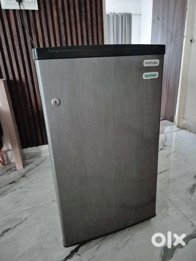 Small fridge 90 ltr videocon