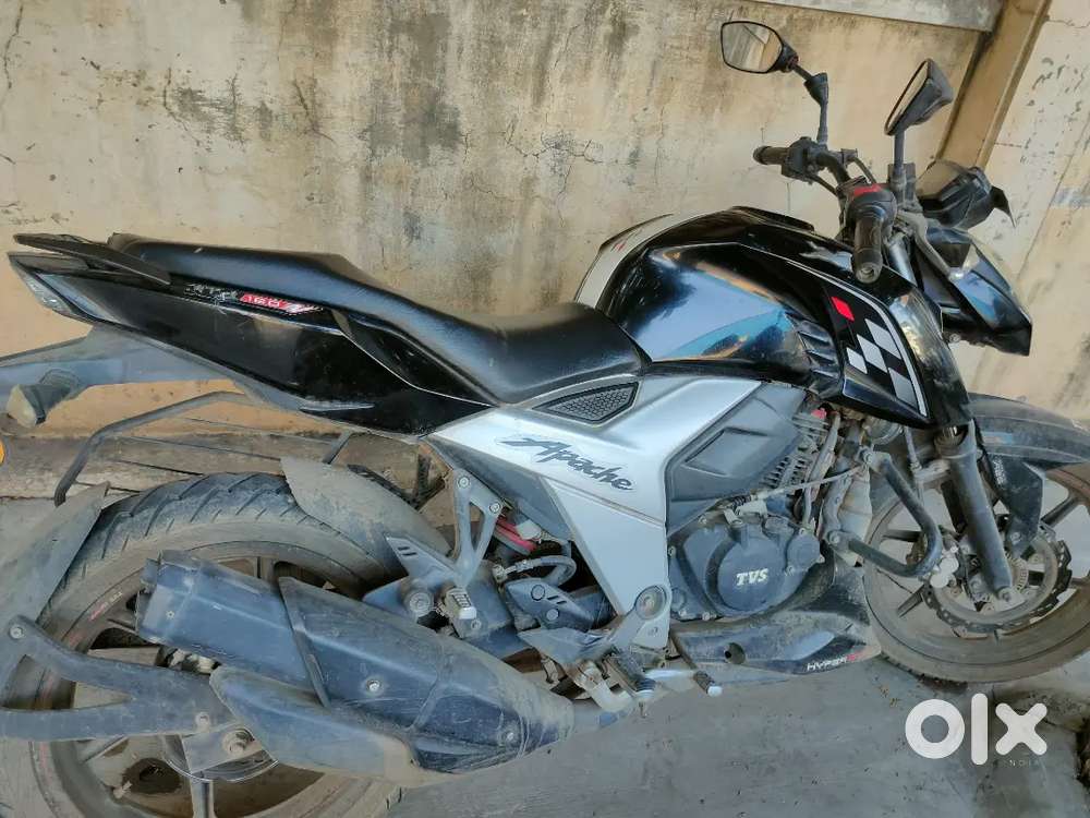 TVS Apache RTR 160, 2020 model.