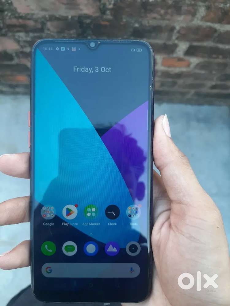 Realme 5i  4/64 4g phone