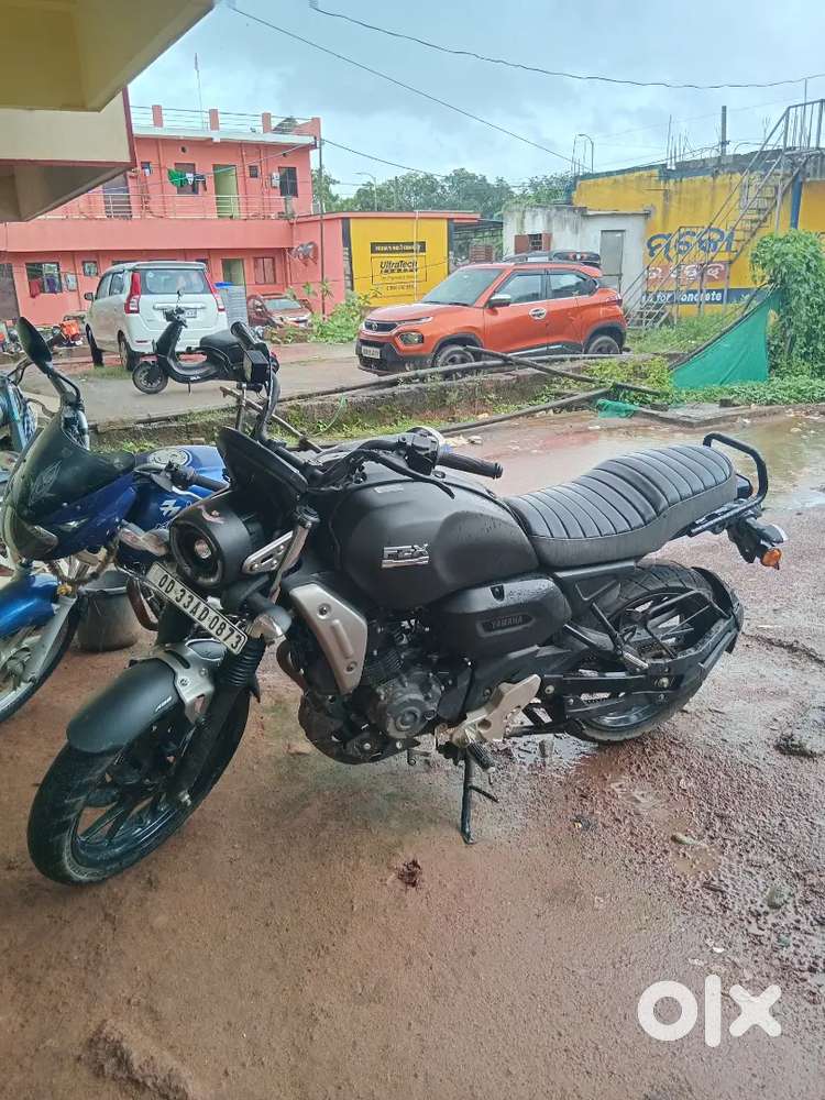 New condition bike Yamaha FZX