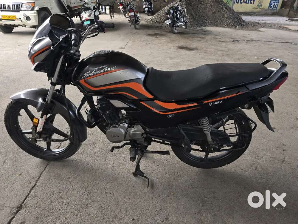 Hero splendor 2022 model digital meter 1st owner top condition