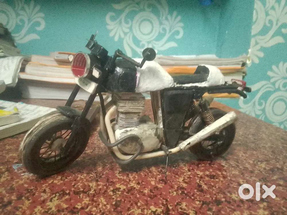 Royel enfield gt650 scaly model