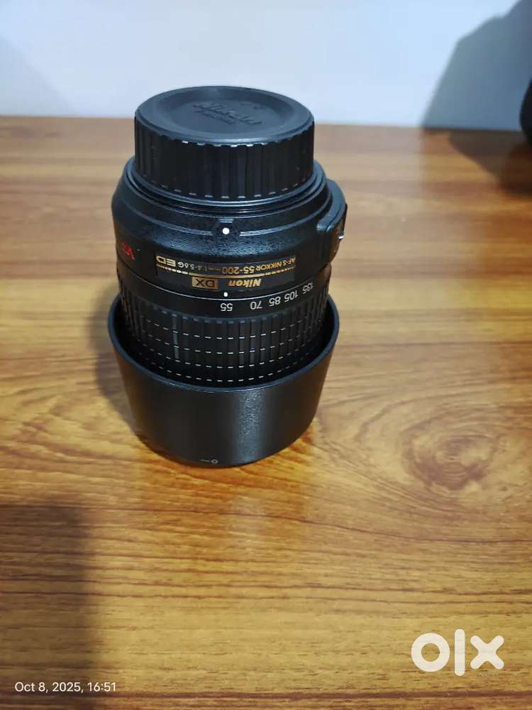 Nikon dx 55 - 200mm lens . Good conditon.