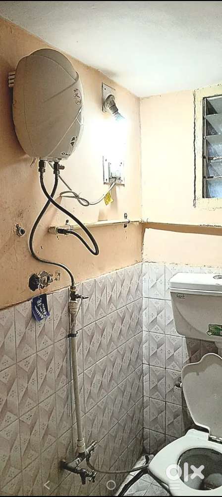 2 bhk fully furnished only for family