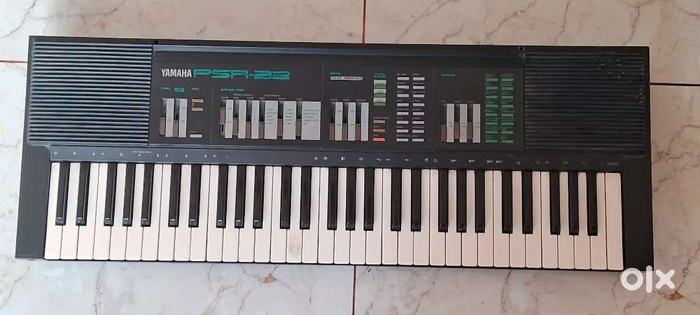 This piano or keyboard imported by gulf price is negotiable