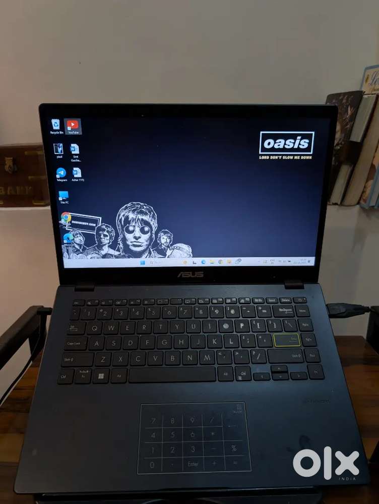 Asus Eeebook 14 in brand  new condition