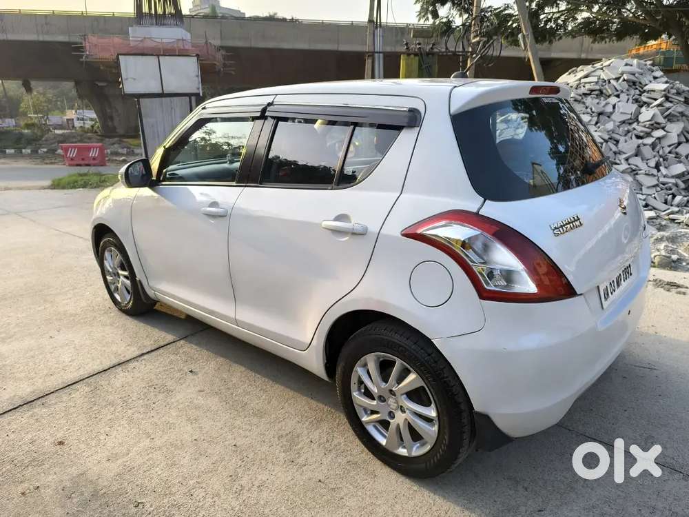Maruti Suzuki Swift 2012 Diesel Top End ZDi