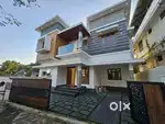 Aluva choondy 4cent house for sale