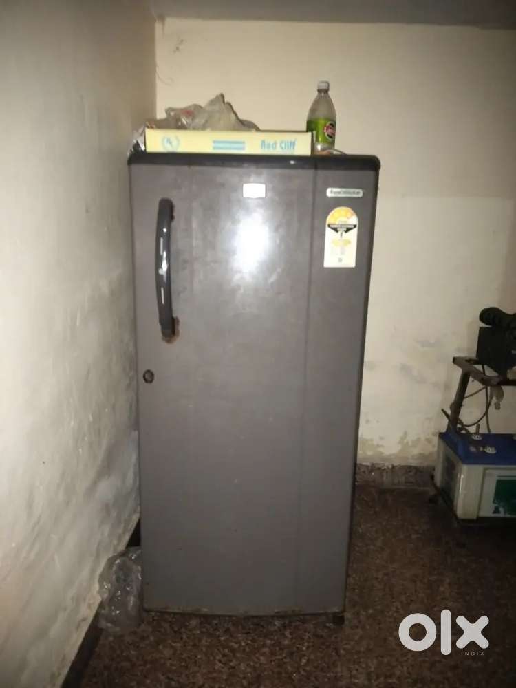 Refrigerator