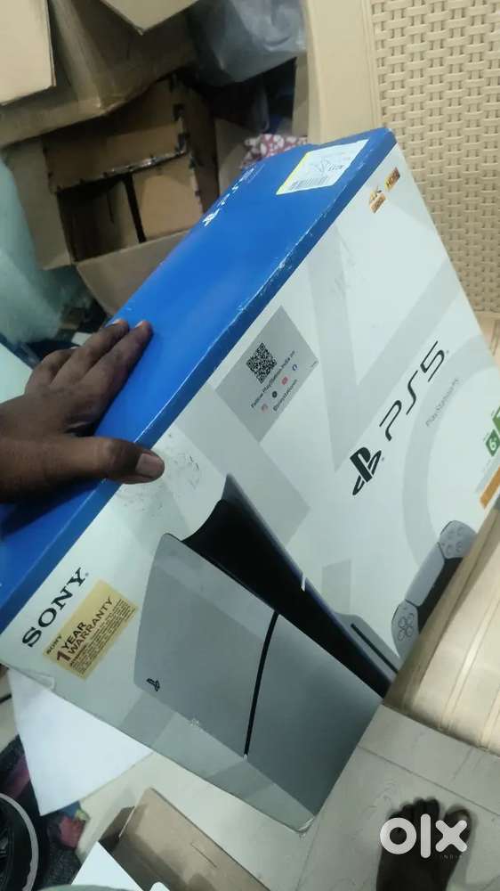 PS5 slim new