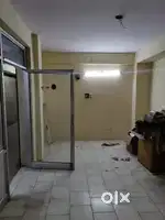 250 sq feet shop for sale