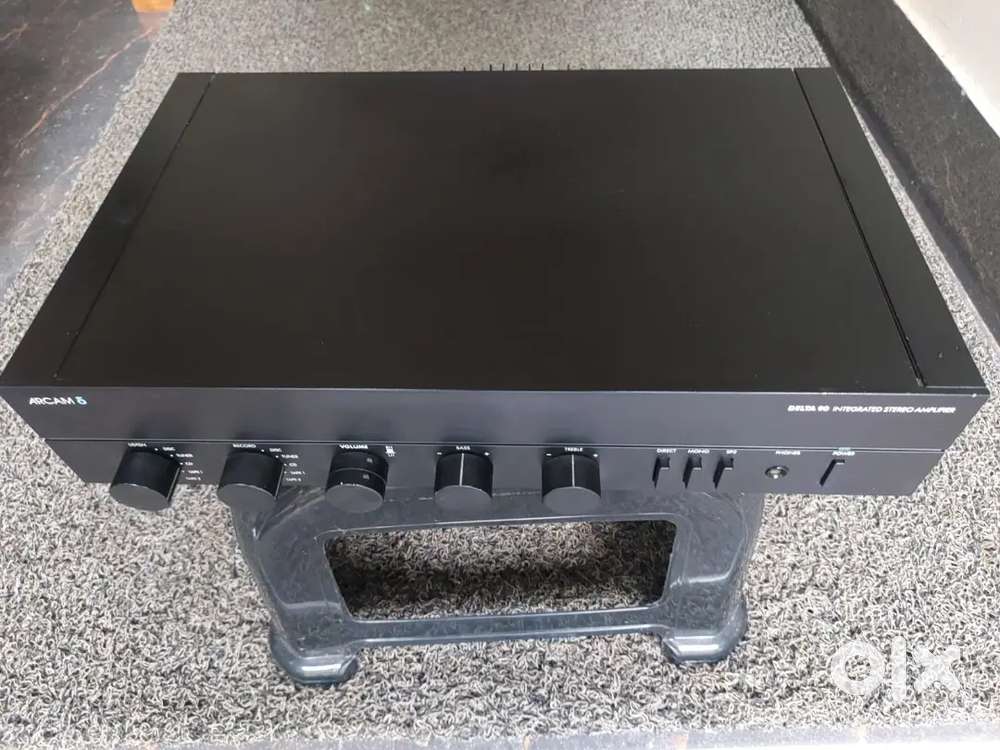 Arcam Delta 90 in brand new condition