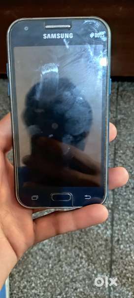 J1 ,12 years old ,with charger