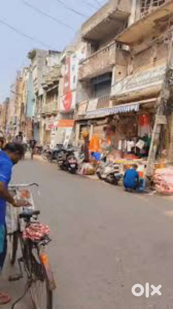 Need Female Roommate 0 Rent (Must Be Female & Comfortable with Male)