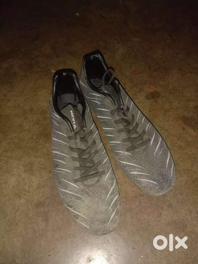 NIVIA CARBONATE SHOES 1 TIME USE