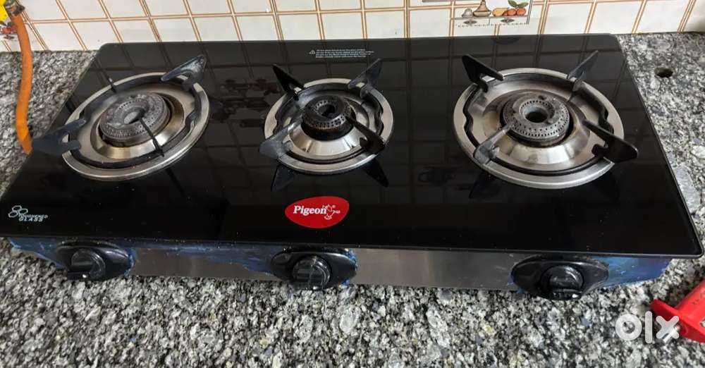 3 burner stove