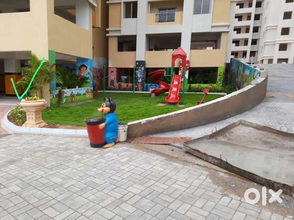 For rent a good family(employed)