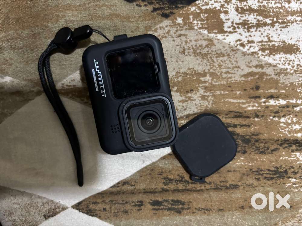 GoPro Hero 9 action camera with extra battery