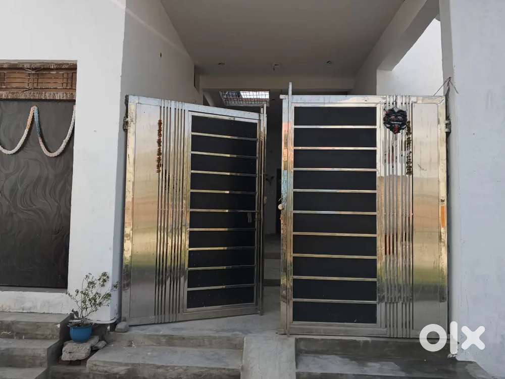 2 Room Set on Ground Floor  Separate Bathroom & Toilet