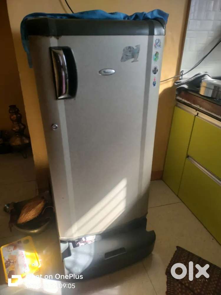 180 lit. Whirlpool refrigerator running condition