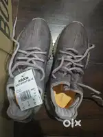 Adidas Yeezy Mono Mist UK8