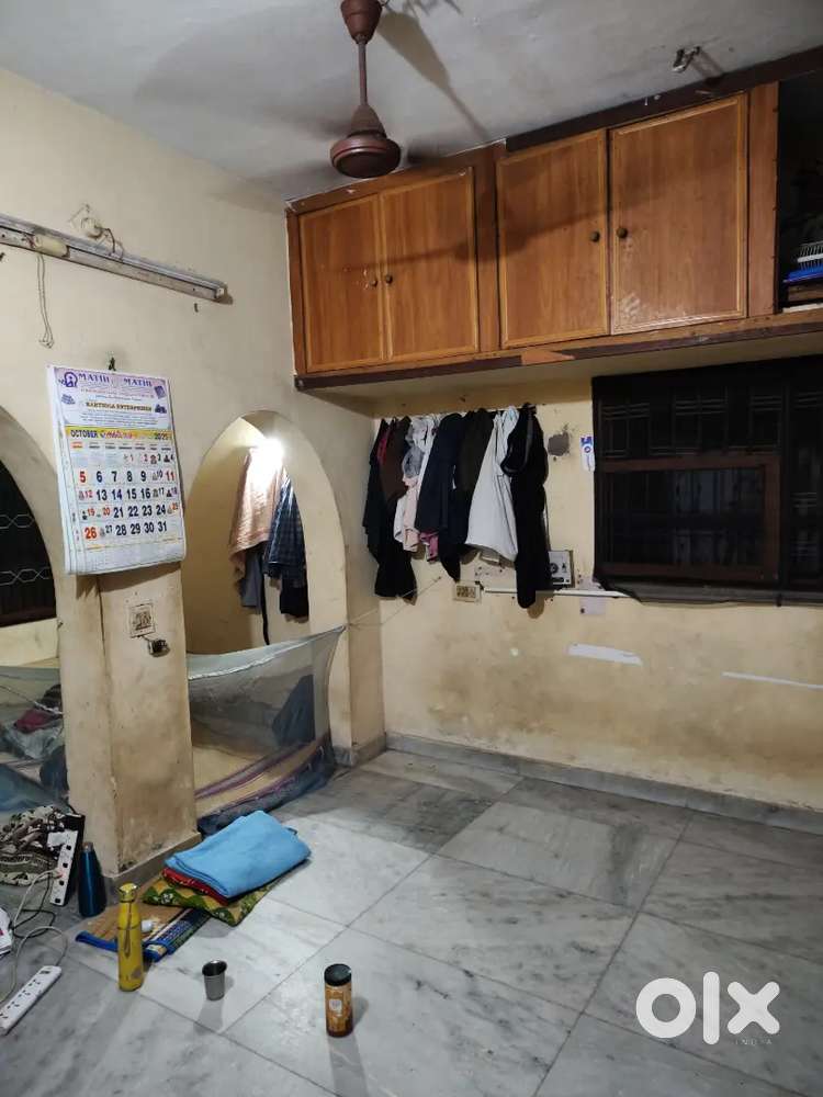 Sharing Room