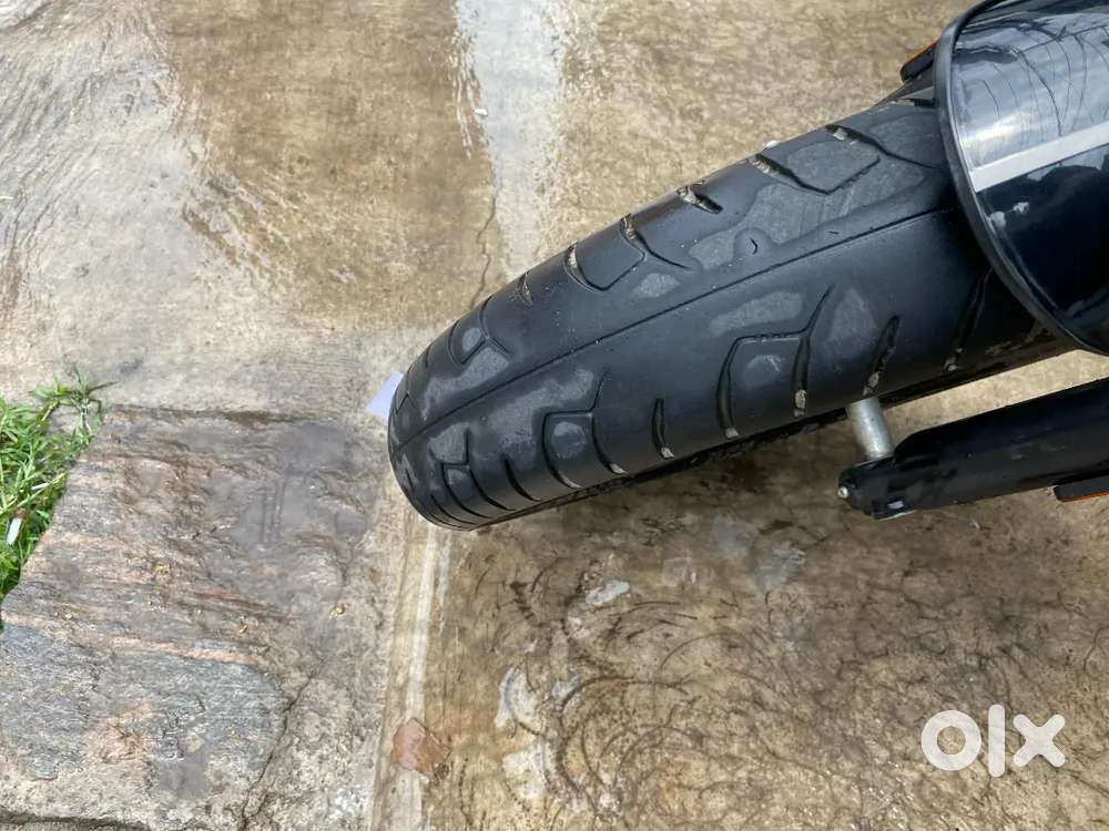 Good condition new tyres