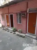Single room with common bathroom available for male
