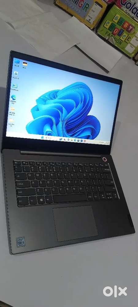 Lenovo ThinkBook i5 10th gen 8gb 256gb nvme