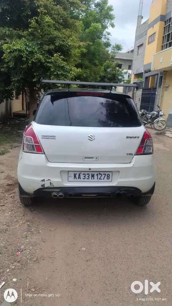 Maruti Suzuki Swift 2007 Diesel 100000 Km Driven