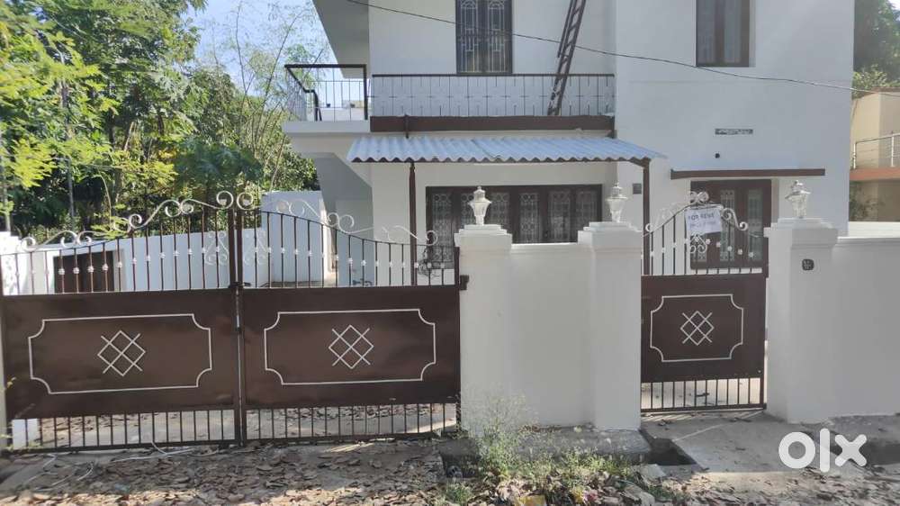 1BHK 1st floor of Individual house for Rent In Peelamedu