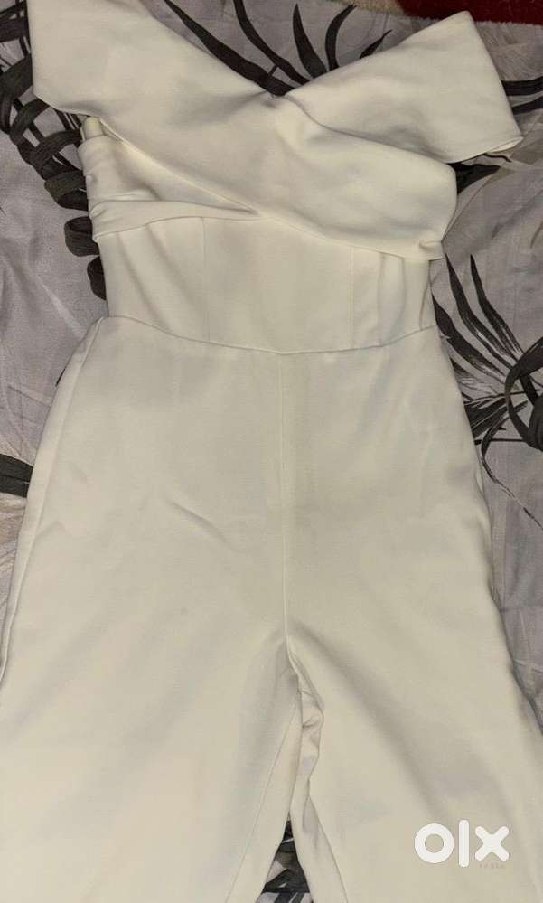 H&m full new white jumpsuit