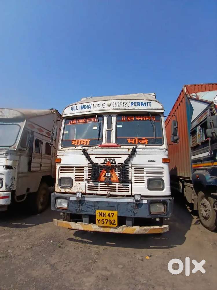 Tata 2518 / Model 2018/19 32Ft Container