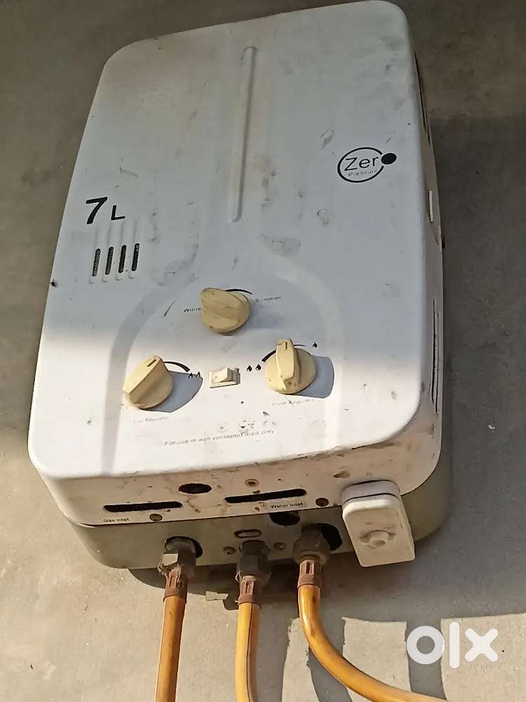 Gas geyser 1 year old