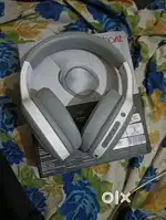 Boat headphone new