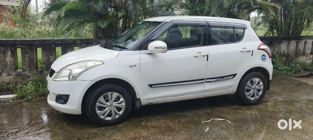Maruti Suzuki Swift with VIP no Best condition