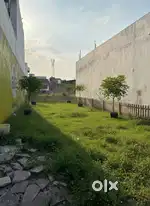 1000 sq फीट लैंड उपलब्ध है देवास मक्सी रोड रेजिडेंशियल कॉलोनी मैं