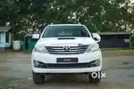 Toyota Fortuner 4X2 AT 2.8 Diesel, 2012