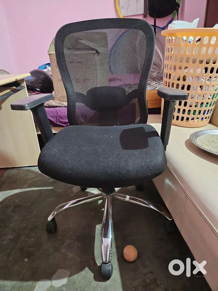 Computer table and revolving chair