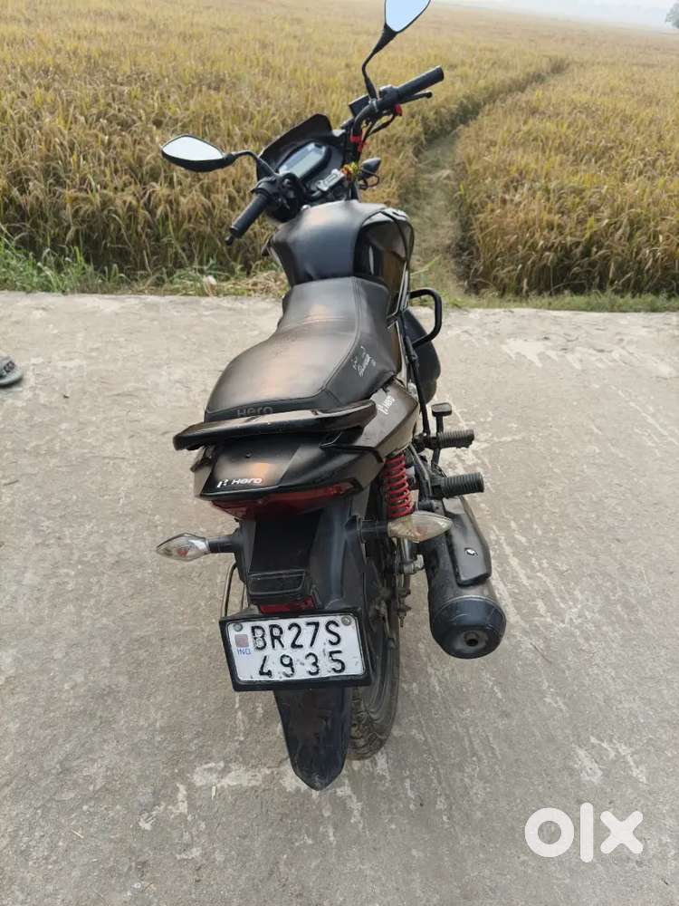 Bike me koi dikkat nhi hai pura new h