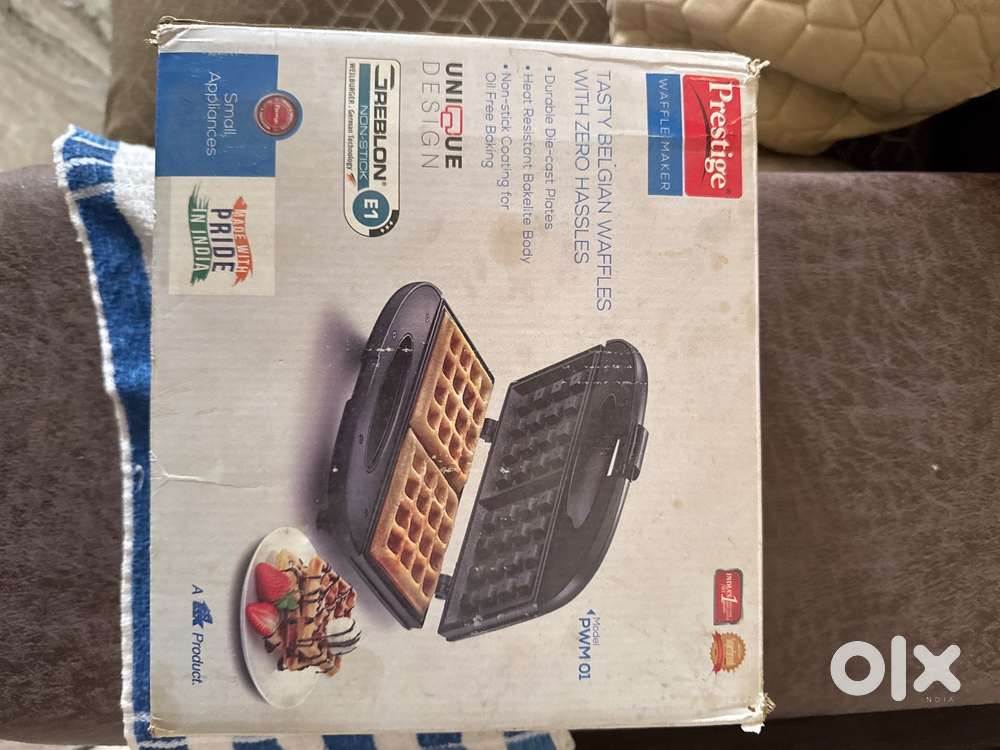 WAFFLE MAKER