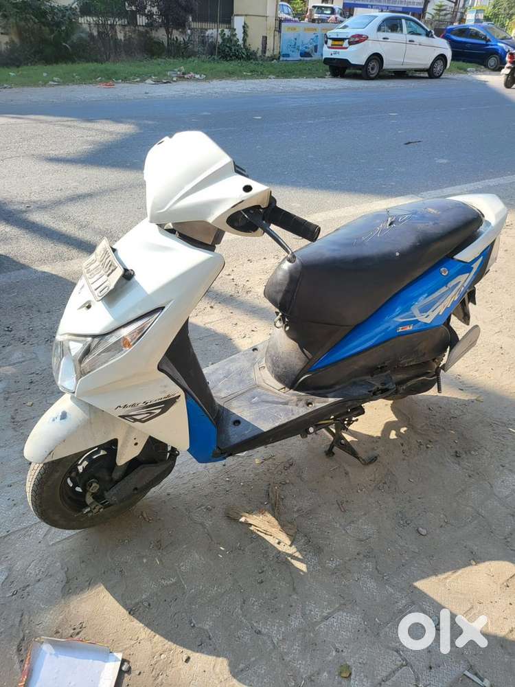honda dio 2015 model in good condition