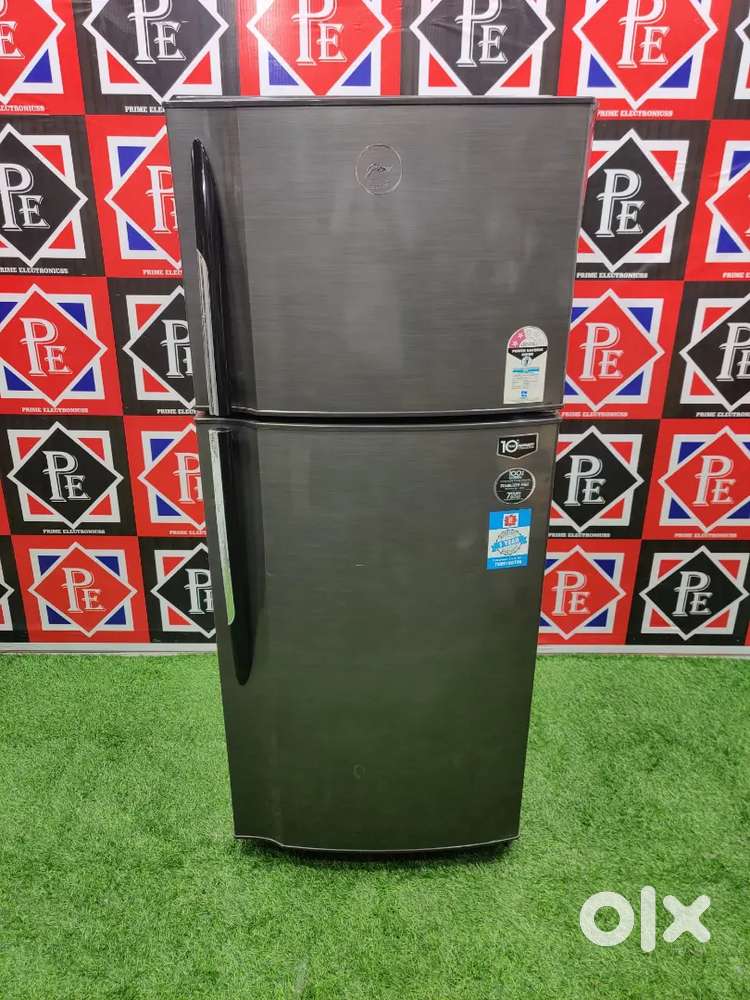 11 Godrej Eon still 240 ltrs in very good condition order now ---/