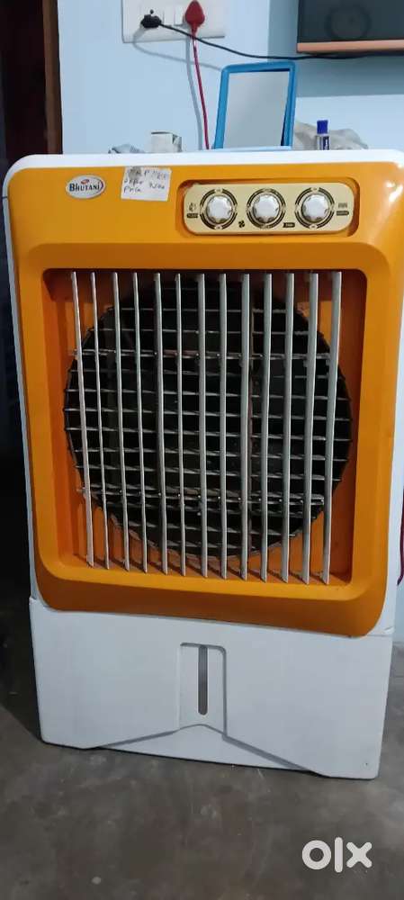Electric Cooler with Good conditions