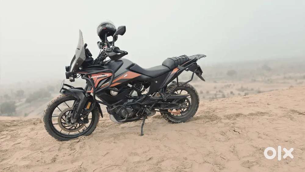 KTM Adventure 390 ( loaded )