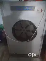 Steel body cooler with stand