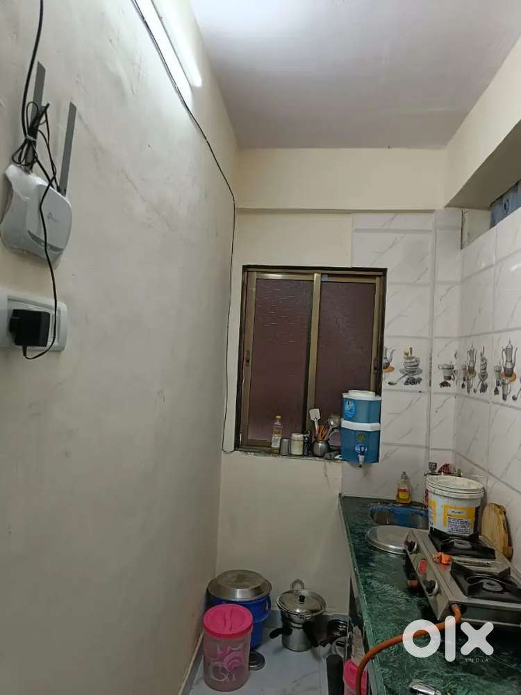 Urgent need roommate versova village Andheri West (Male)/3;500/-