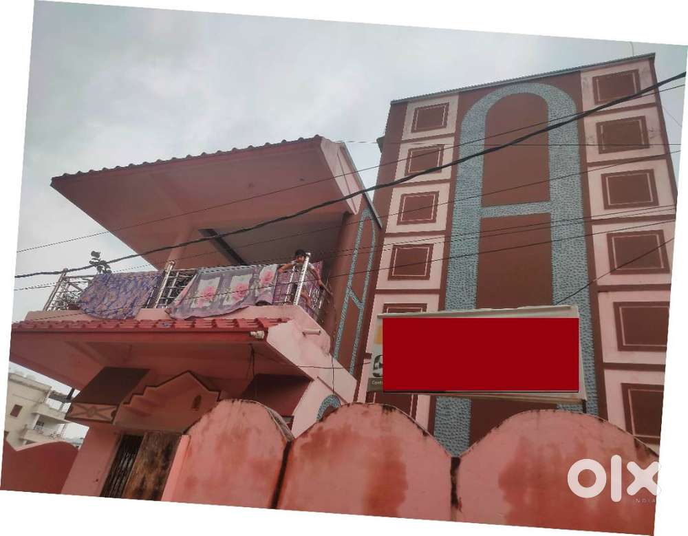 Specious House for rent: Office/Store/Institution/Family/Bachelors